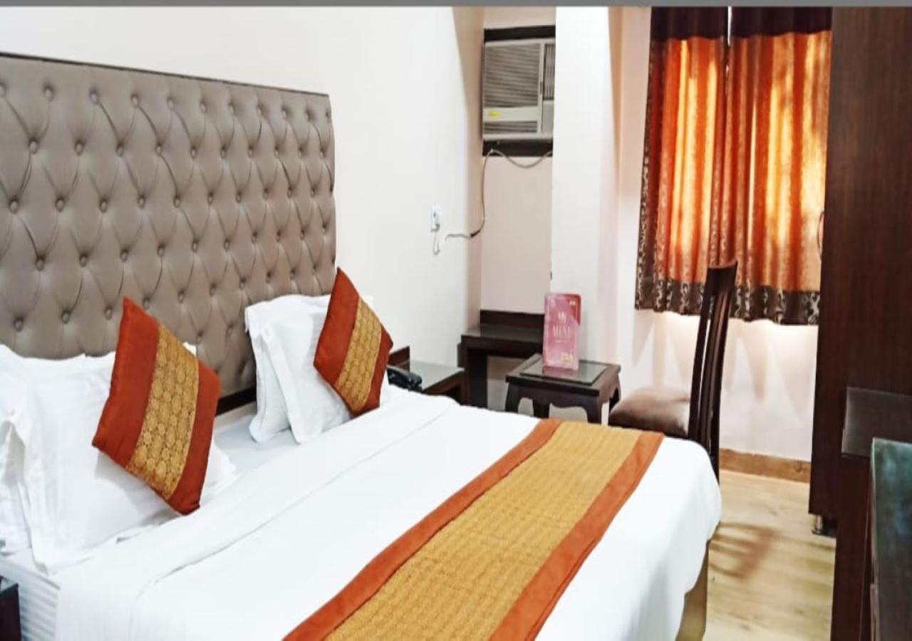 Hotel I Stay & Revels Near New Delhi Railway Station- By Ap Singh Hotels Exteriér fotografie