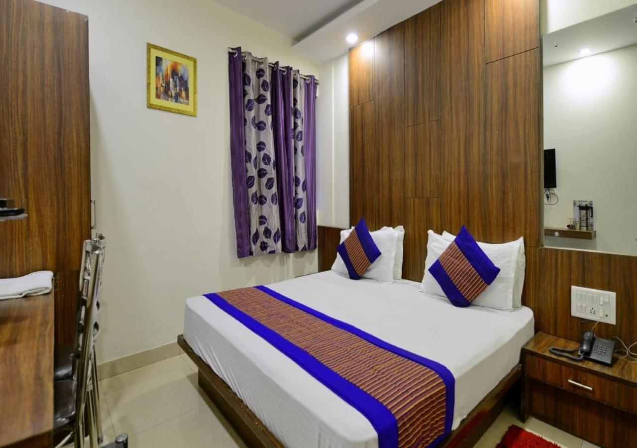 Hotel I Stay & Revels Near New Delhi Railway Station- By Ap Singh Hotels Exteriér fotografie