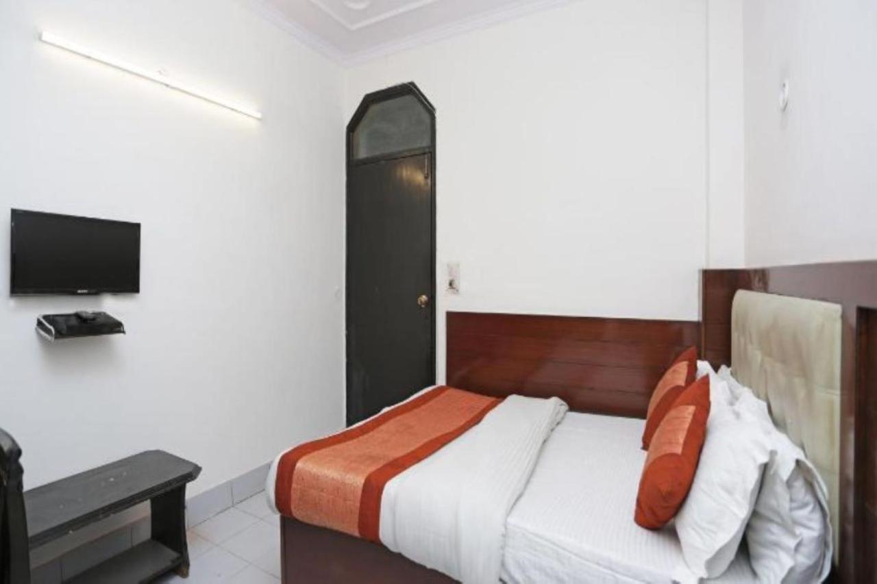 Hotel I Stay & Revels Near New Delhi Railway Station- By Ap Singh Hotels Exteriér fotografie