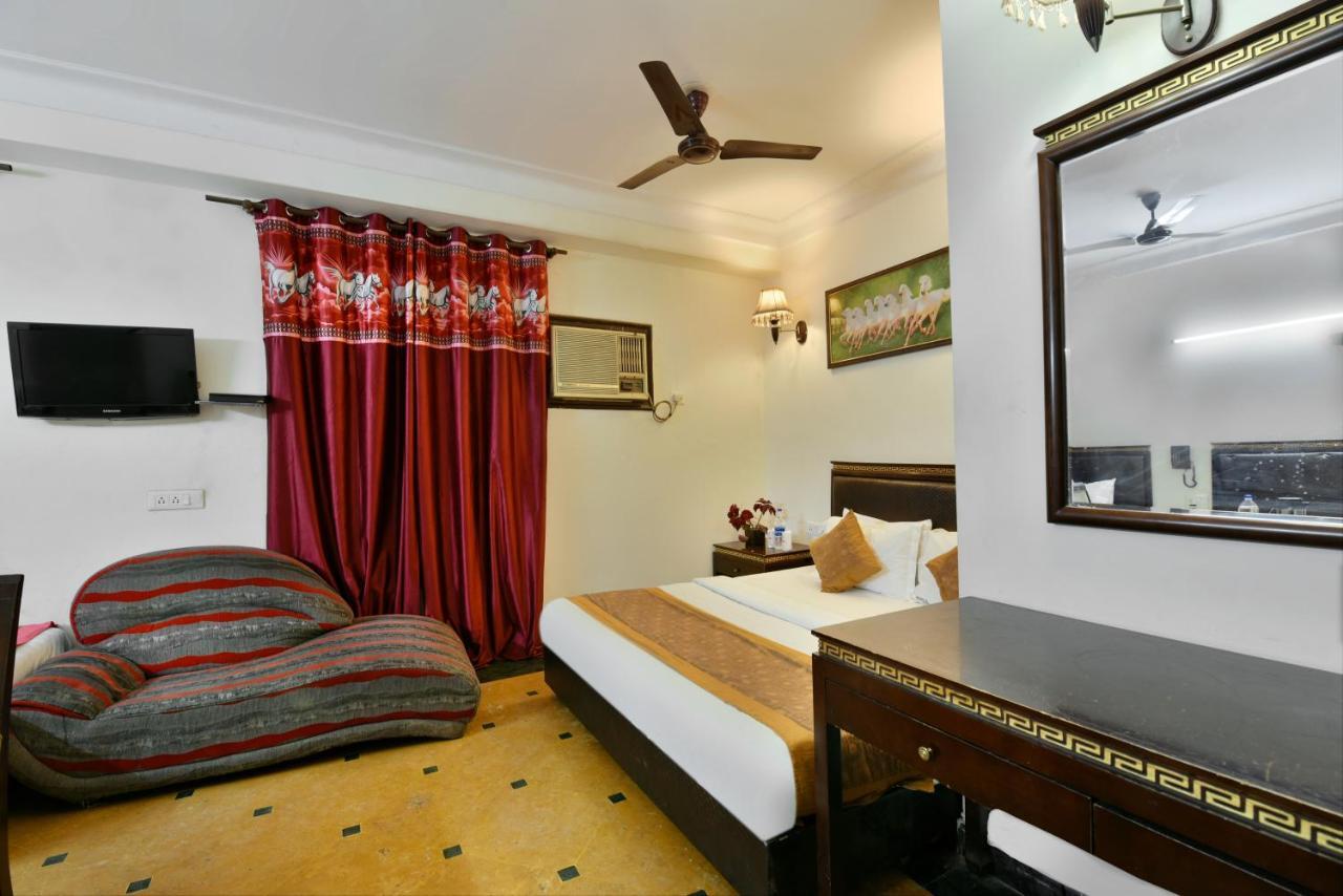 Hotel I Stay & Revels Near New Delhi Railway Station- By Ap Singh Hotels Exteriér fotografie
